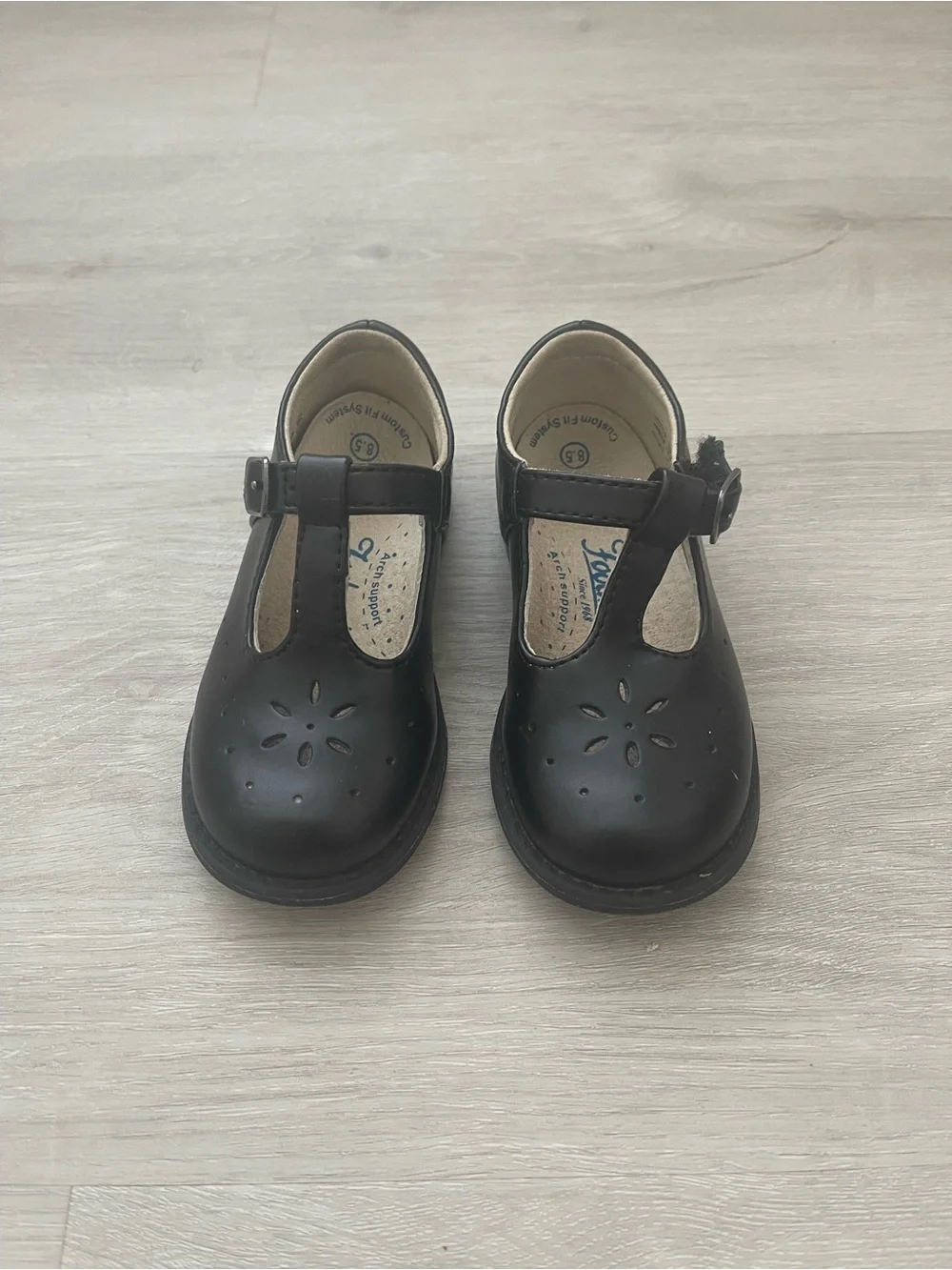 FootMates Black T-Strap Mary Jane Shoes for Kids
